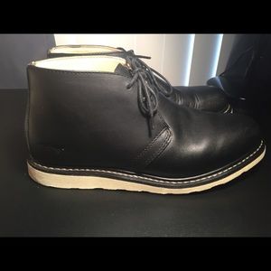 Black leather golden fox chukka boots. Size 9